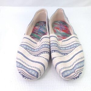 Bobs By Skechers Wrap Style Loafers
Pink Blue Slip On Comfort Flats size 7